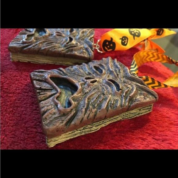 Evil Dead Necronomicon Christmas Decoration - Picture 2 of 3